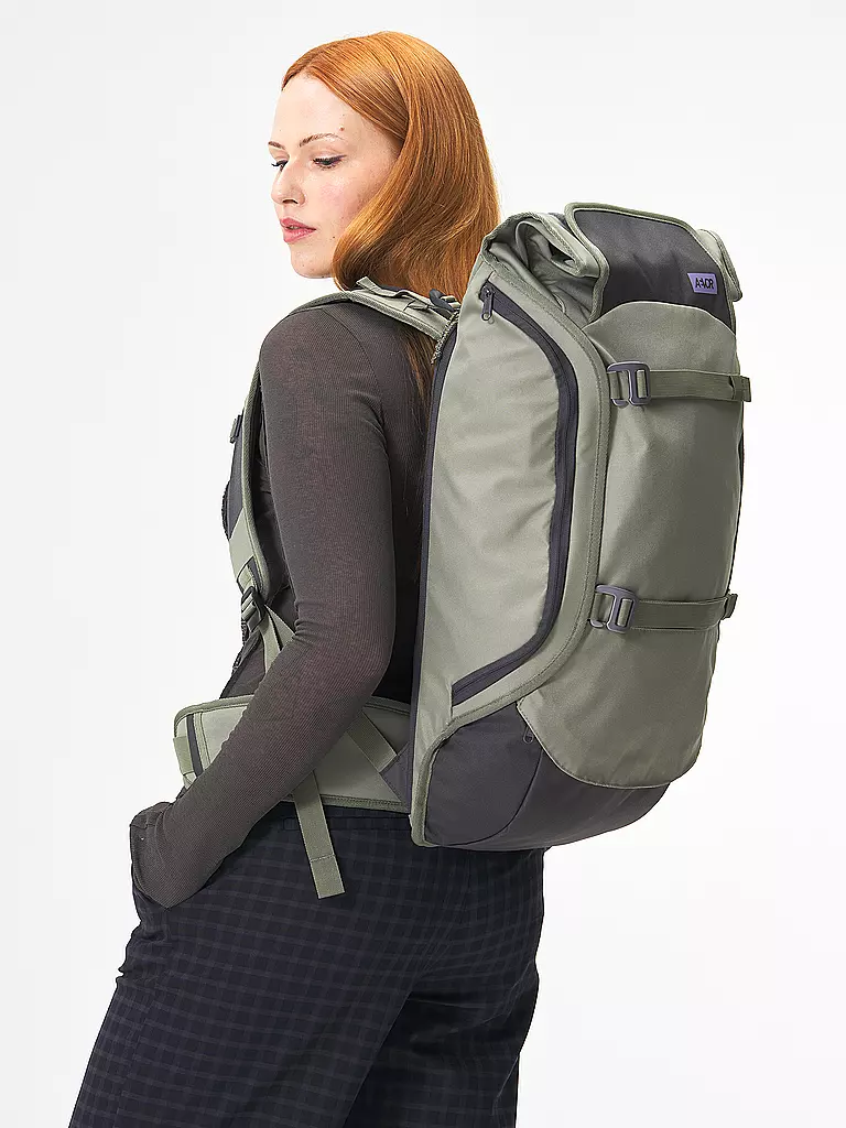 AEVOR | Rucksack Travel Pack Proof 38 bis 45L | grün