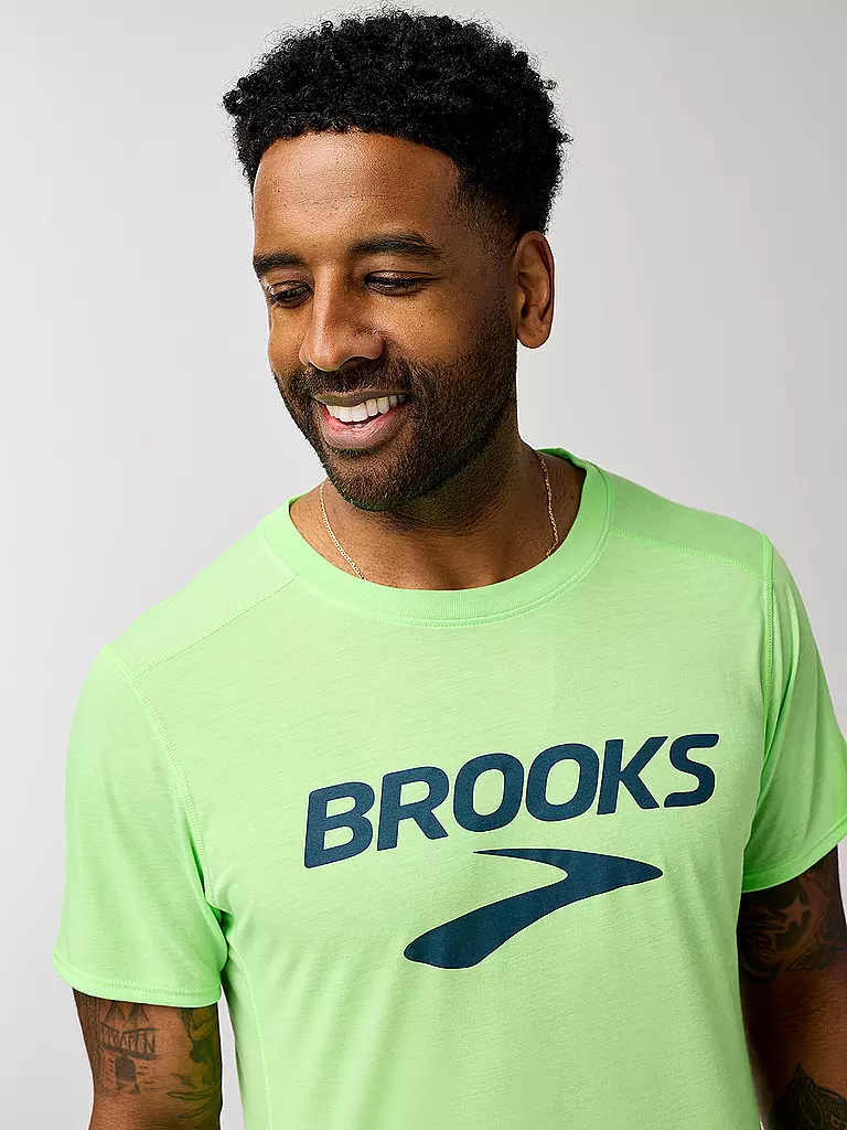 BROOKS | Herren Fitnessshirt Distance | gelb