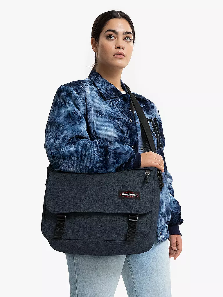 EASTPAK | Laptoptasche Delegate | grau