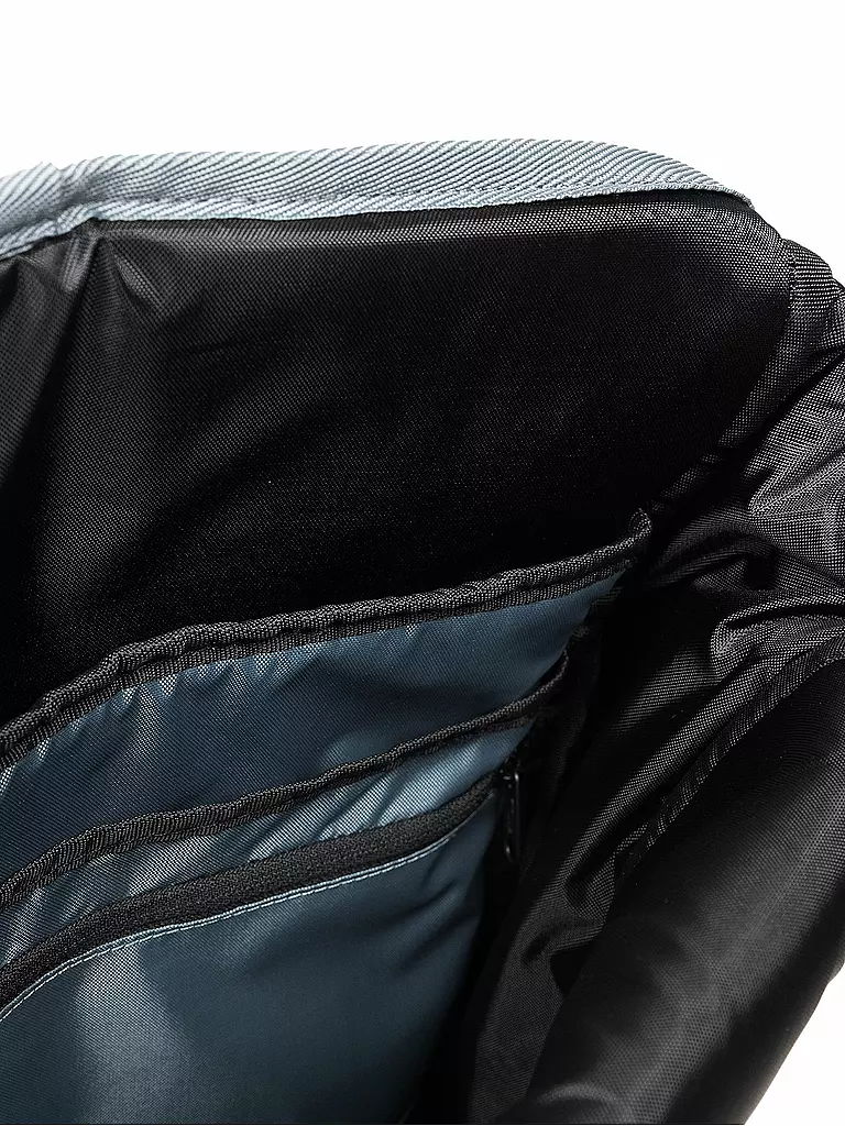 EASTPAK | Rucksack Yarin Cnnct F Matte | schwarz