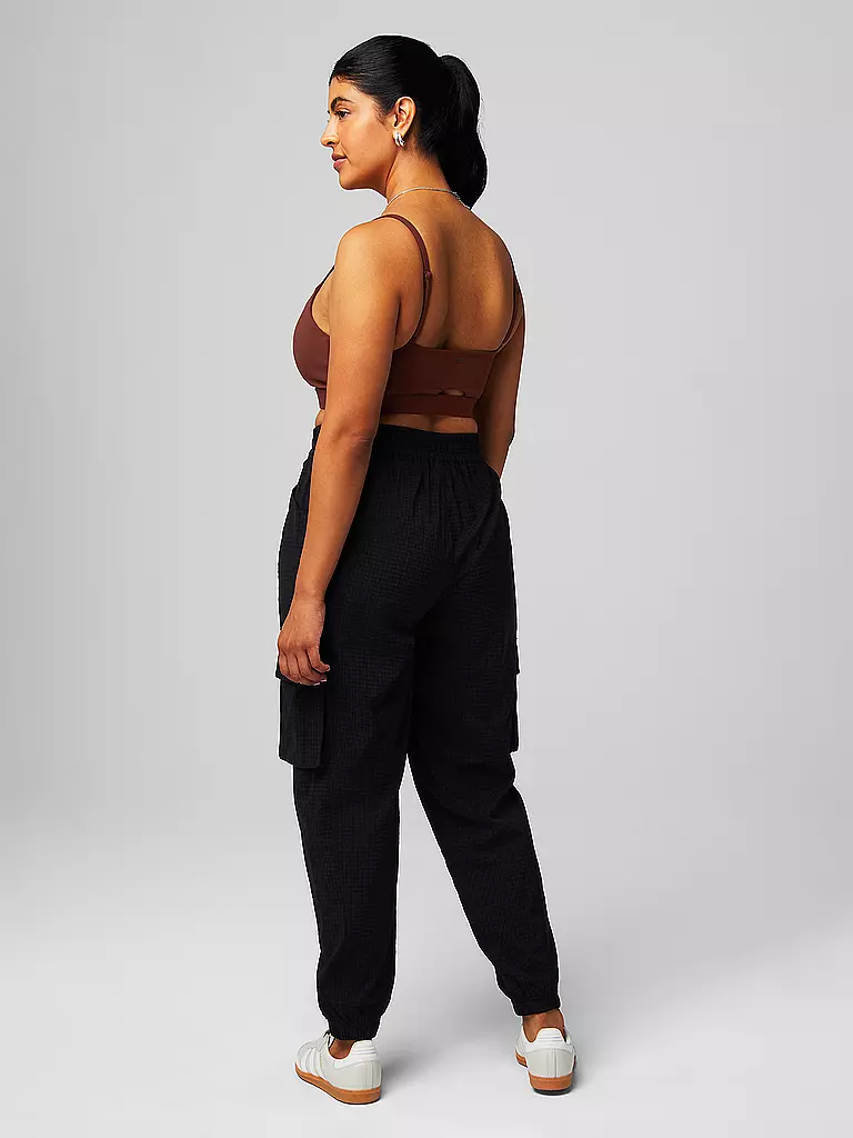 FABLETICS | Damen Jogginghose Ripstop Cargo | schwarz