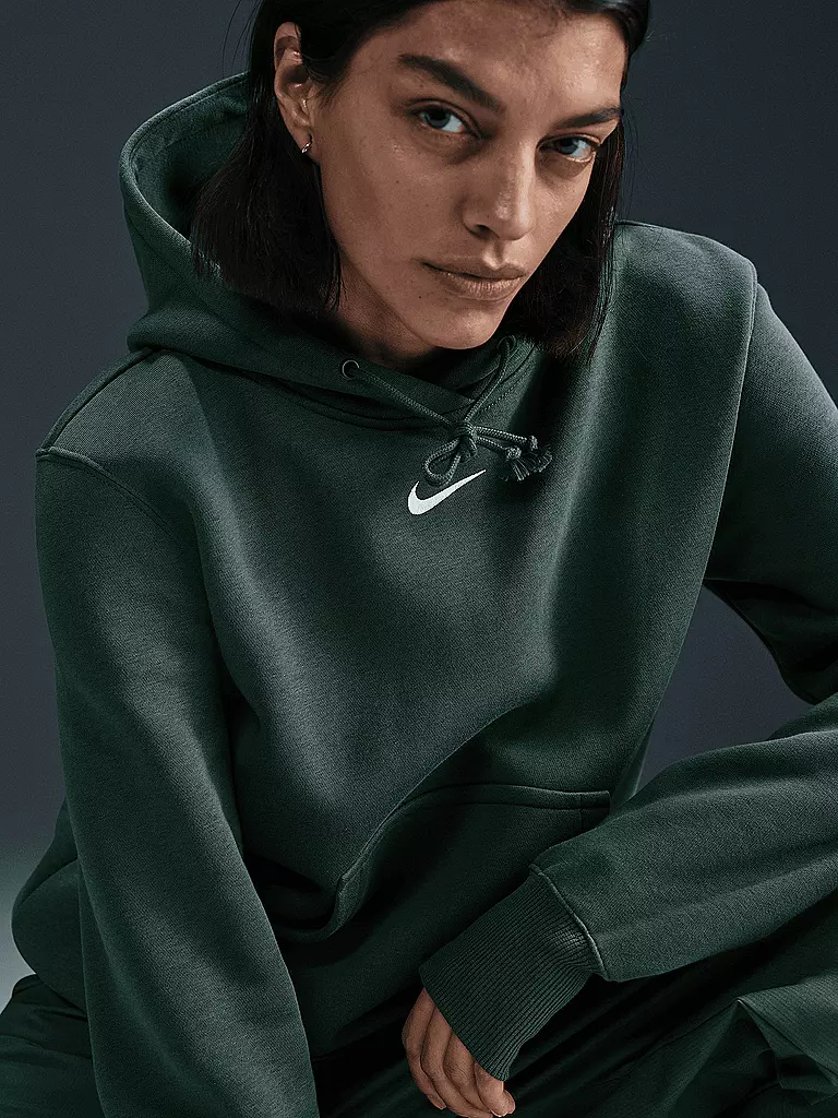 NIKE | Damen Fitnesshoodie Sportswear Phoenix Fleece | dunkelgrün