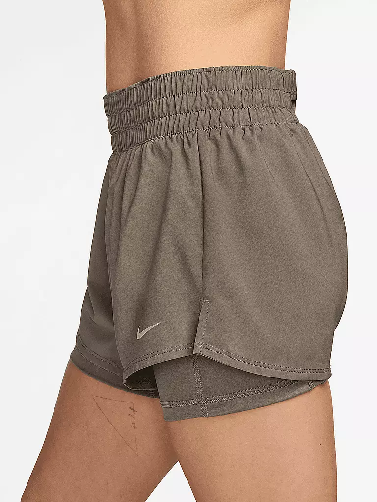 NIKE | Damen Fitnessshort One 2in1 3Inch | braun