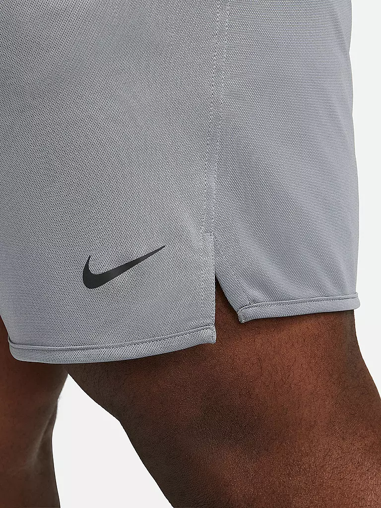 NIKE | Herren Fitnessshort Dri-FIT Totality | hellgrau