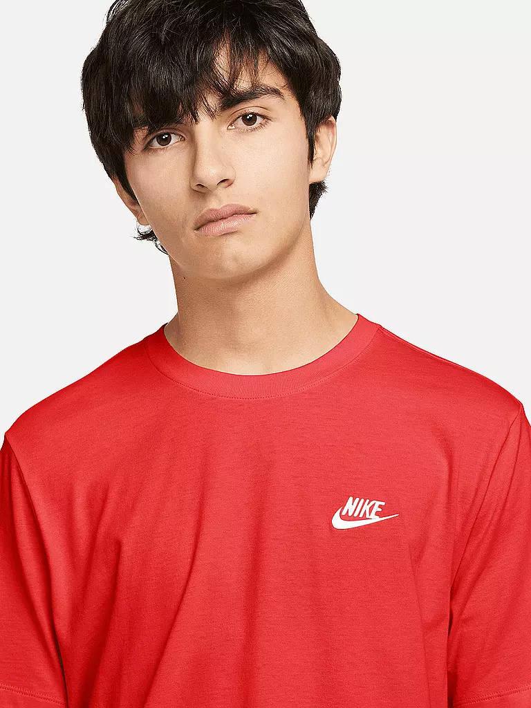 NIKE | Herren T-Shirt Nike Sportswear Club | rot