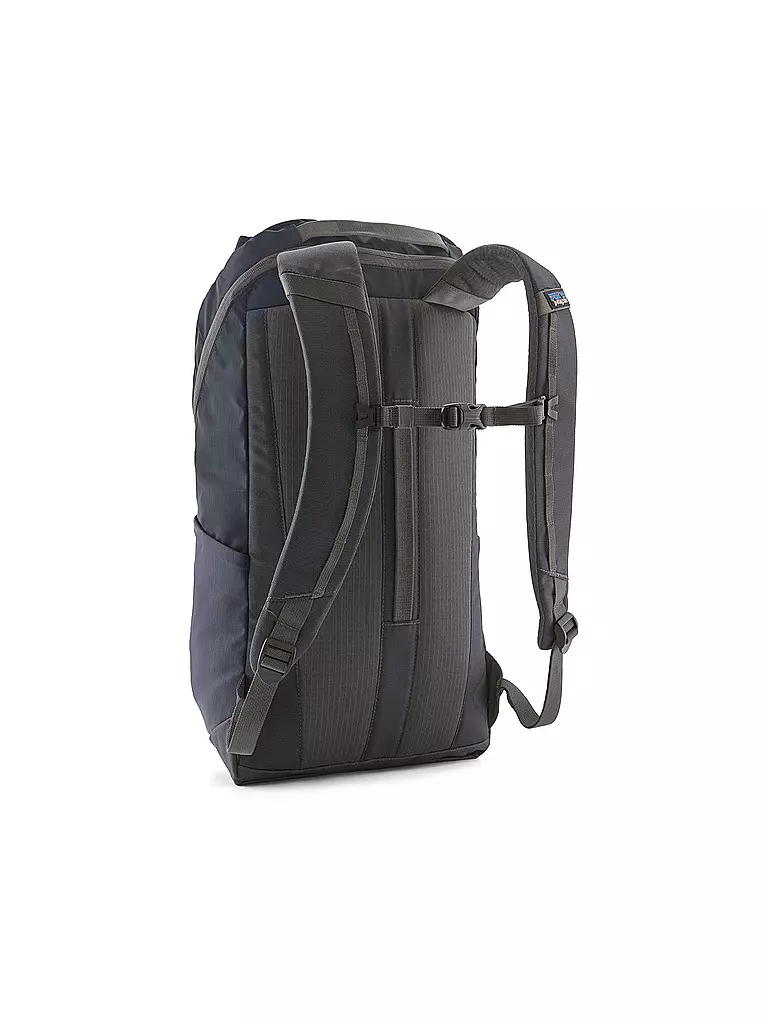 PATAGONIA | Tagesnrucksack Black Hole 25L | grün