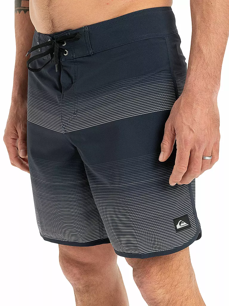 QUIKSILVER | Herren Beachshort Surfsilk Scallop 18