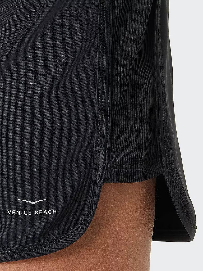 VENICE BEACH | Damen Fitnessshort Kris | schwarz